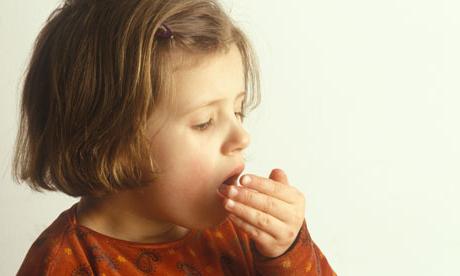 โรคหลอดลมอักเสบอุดตันในเด็ก: การรักษาอาการและการป้องกัน