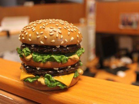 เงื่อนไขการทำงานและเงินเดือนใน McDonald's