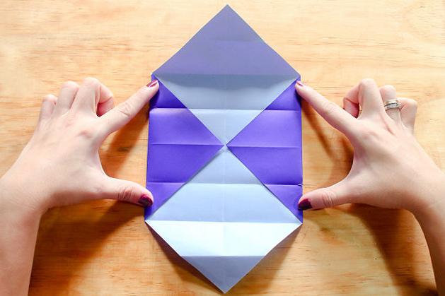 วิธีการทำกล่องของขวัญจากกระดาษแข็ง