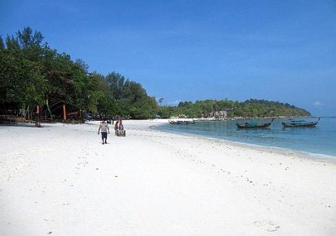 กำลังมองหาชายหาดที่ดีที่สุด? พัทยารู้จักพวกเขา!