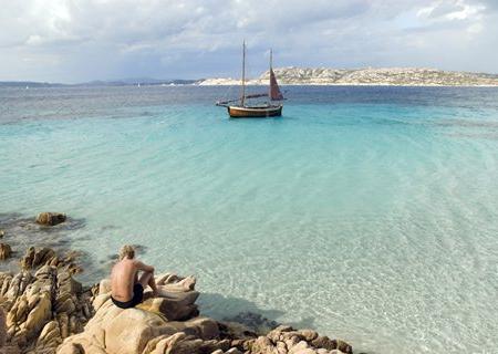 แหล่งท่องเที่ยวทางธรรมชาติและประวัติศาสตร์ของ Sardinia