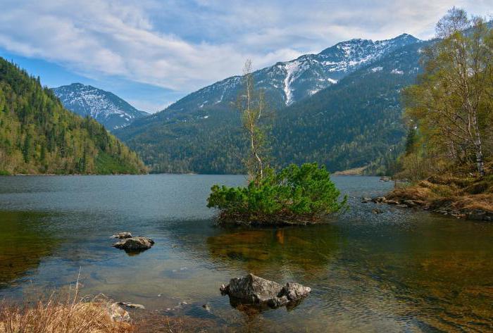 ทะเลสาบสีดำใน Buryatia: คำอธิบายวิธีการได้รับความคิดเห็น